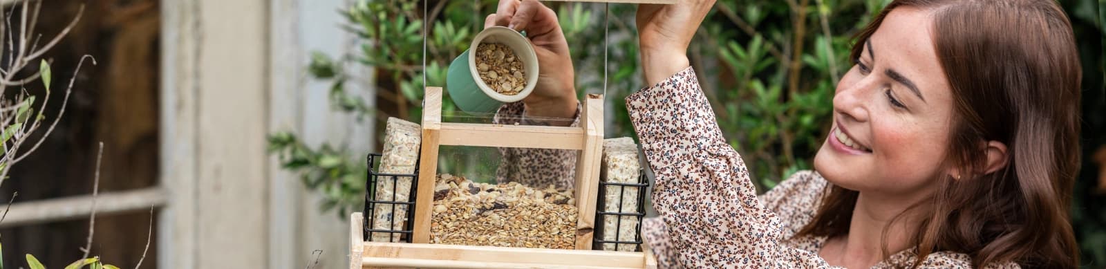 Wildvögel füttern – aber natürlich