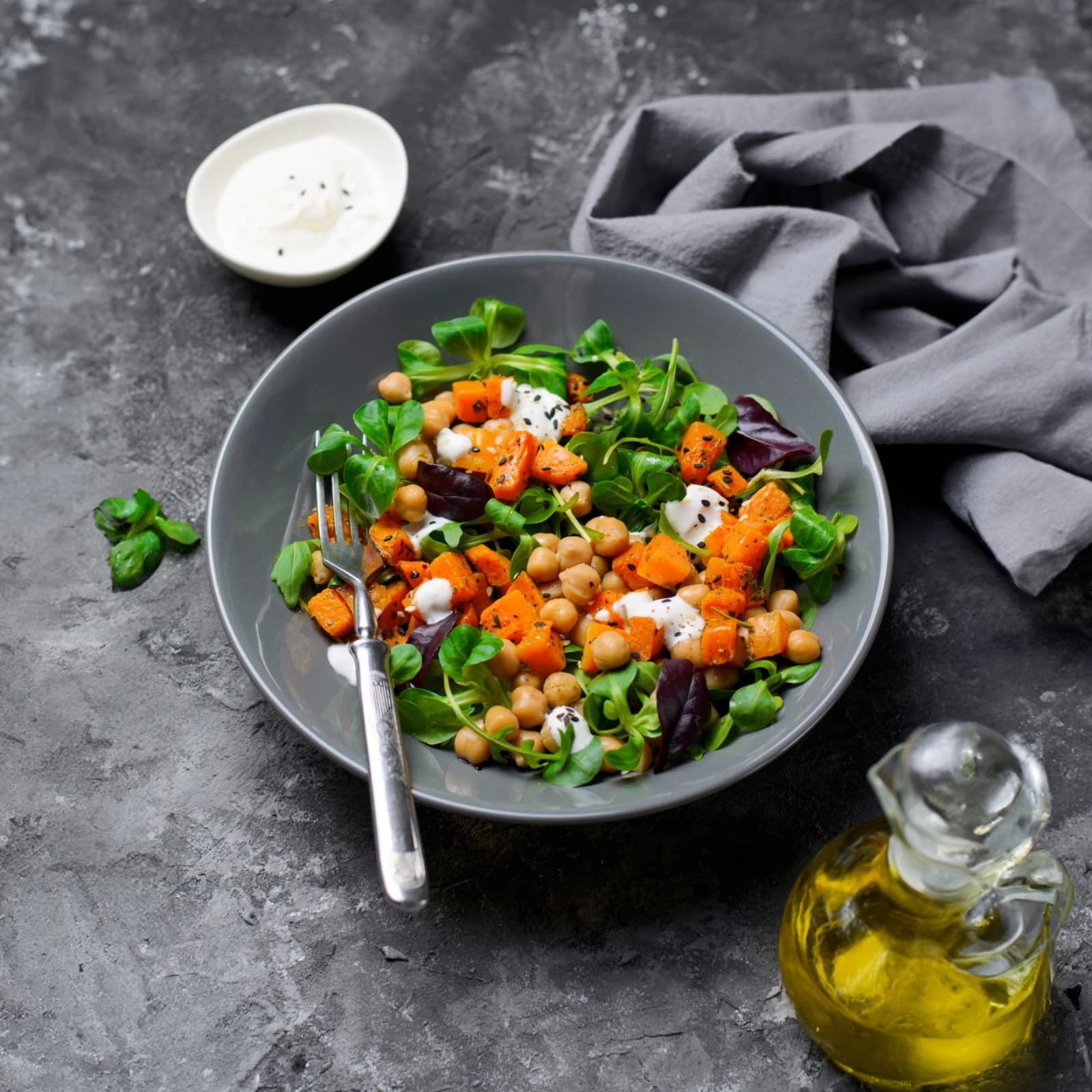 Kichererbsen-Basilikum-Salat