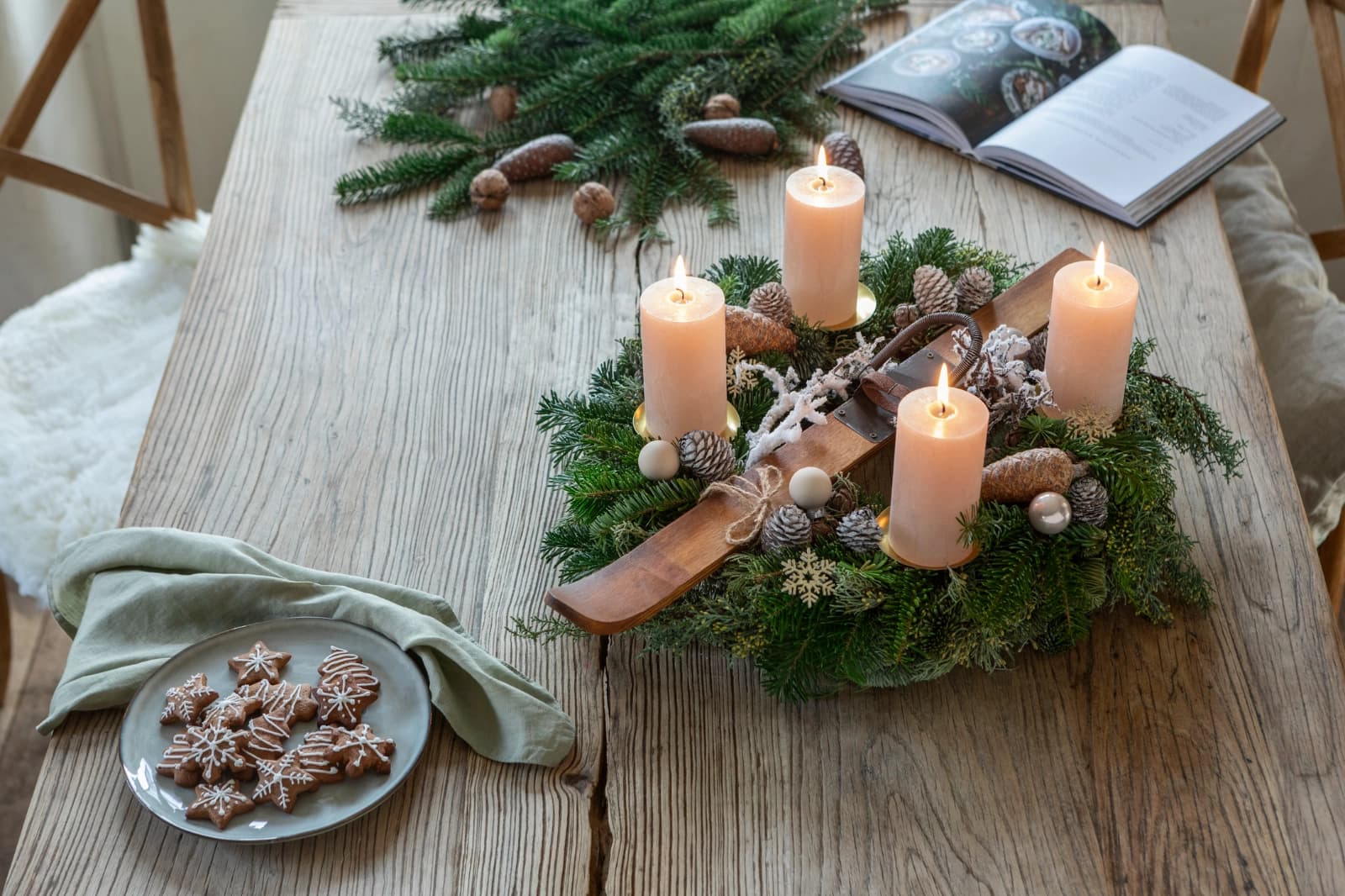 Adventskränze & Gestecke